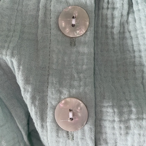 NWT Joie Seafoam Mint Green Gauze Button Open Back Cropped Tank Top - M - Picture 9 of 14